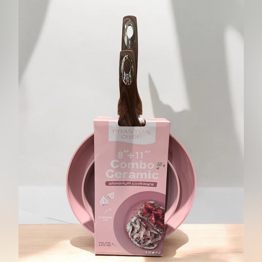 4 piece Pink Frying Sauce Pan Kitchen Cooking Set - Non stick - Brand New